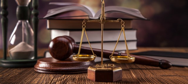 أساس القوة الملزمة للعرف ، من أين العرف يستمد قوته الملزمة ؟